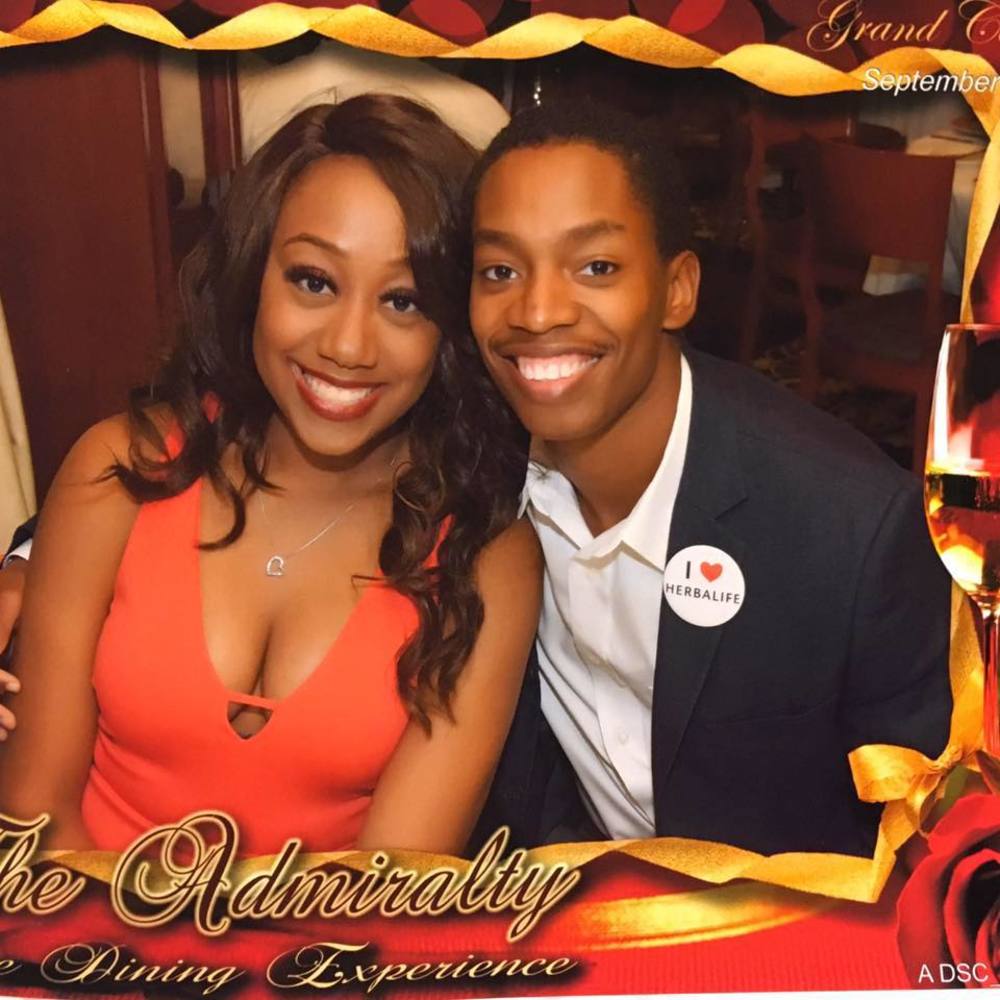 Meet your Posher, Whitney